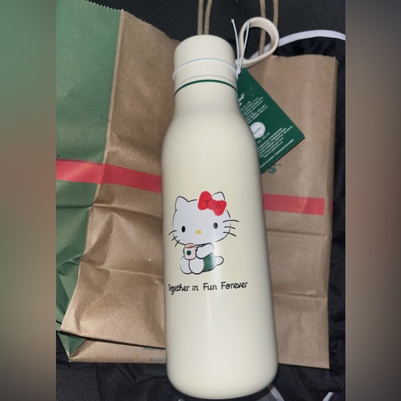 Hello Kitty X Starbucks tumbler